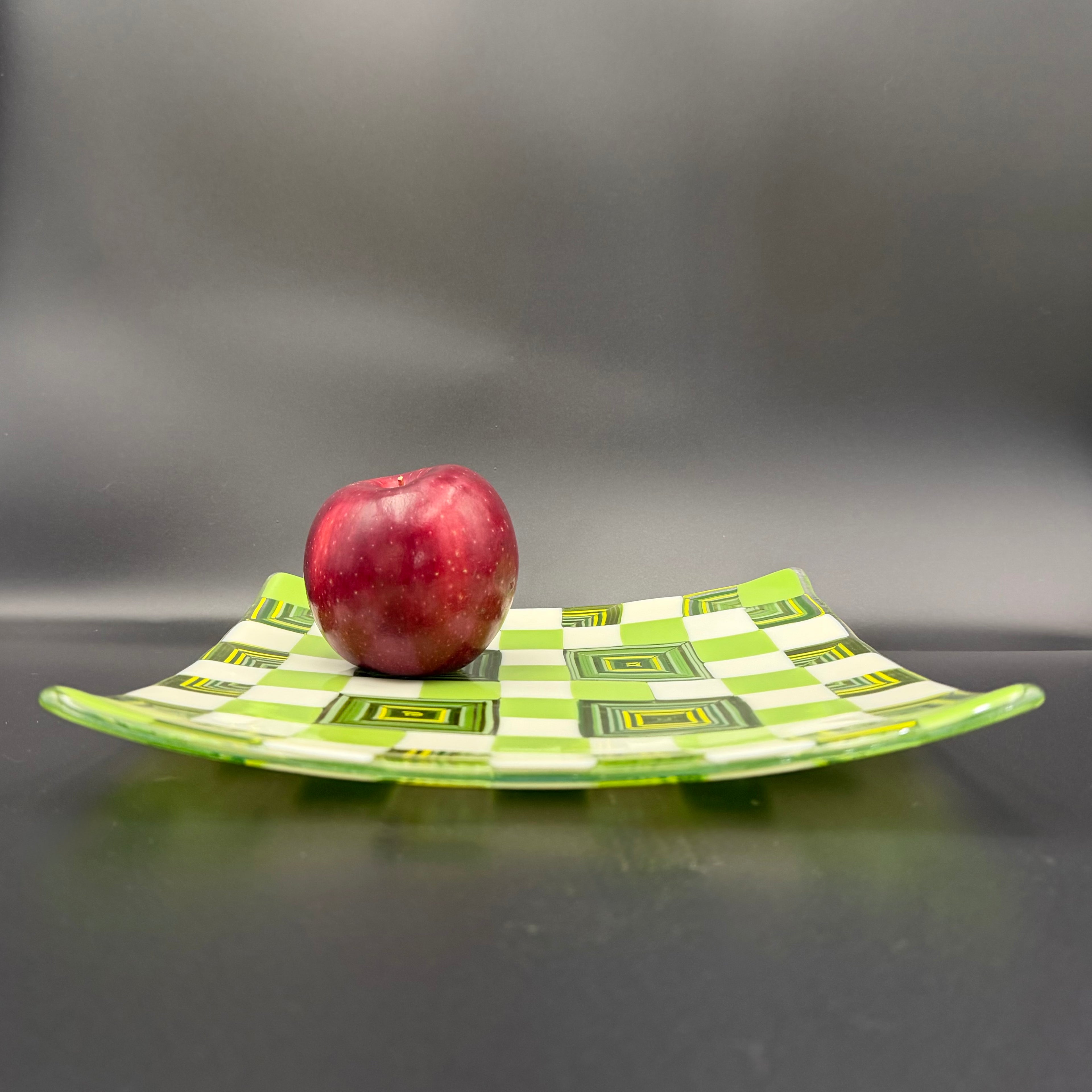 Retro Lime Checkmate Square Plate