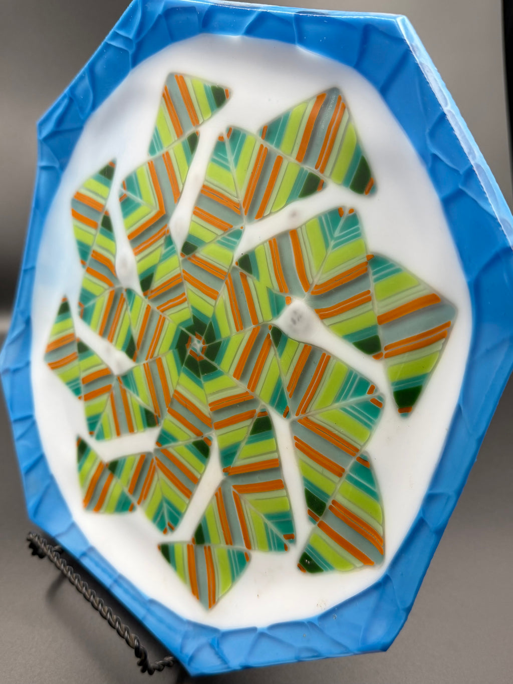 Island Breeze Leaf Plate