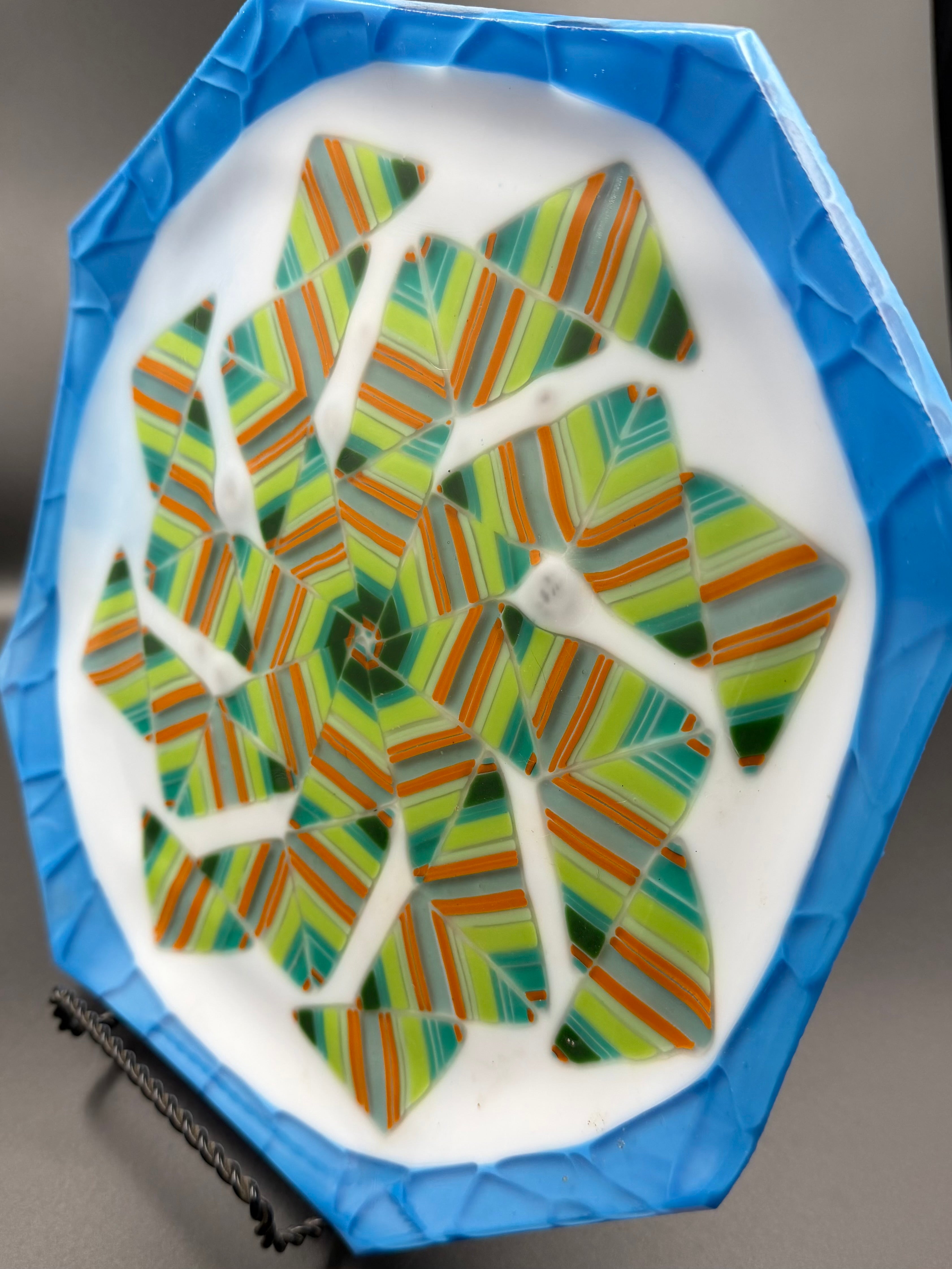 Island Breeze Leaf Plate