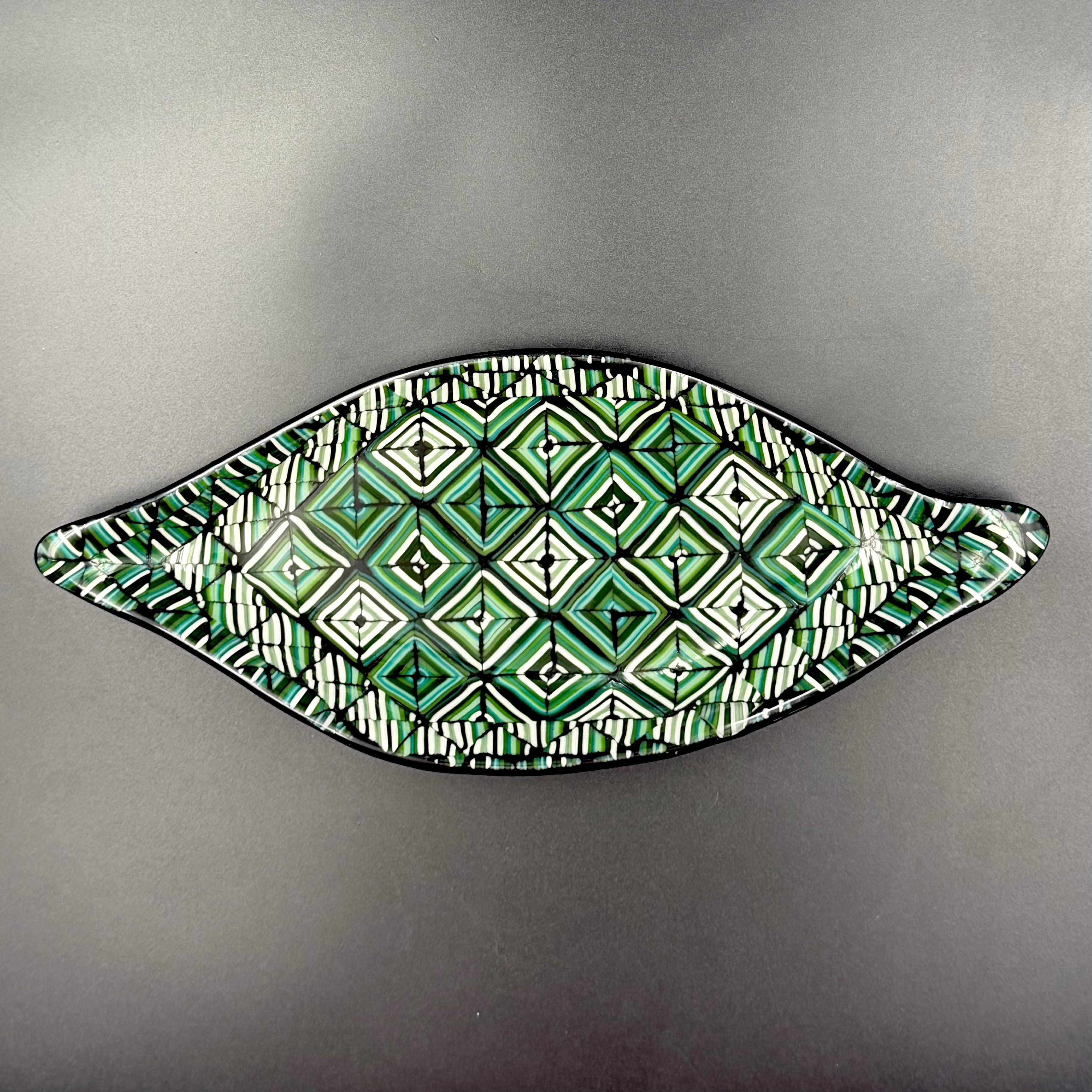 Emerald Mosaic Leaf Glass Bowl